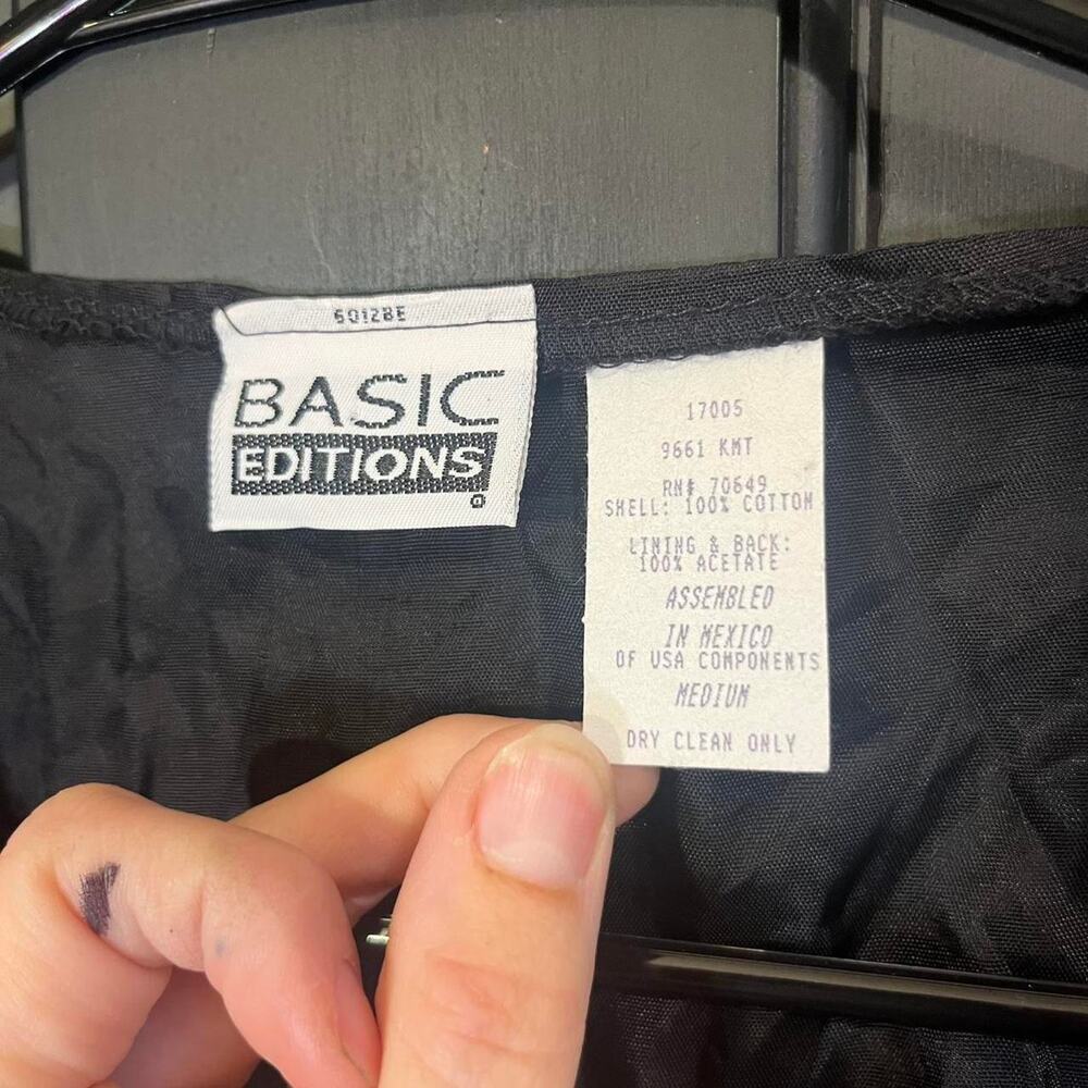 Vintage basic editions halloween vest - Picture 4 of 4